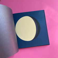 Load image into Gallery viewer, Dans La Lune