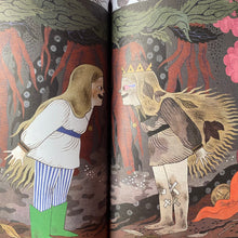 Load image into Gallery viewer, The Queen In The Cave