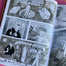 Load image into Gallery viewer, Alte Zachen : Old Things