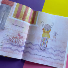 Load image into Gallery viewer, Sunny-Side Up