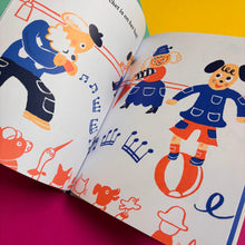 Load image into Gallery viewer, The Wonderful Pocket Family
