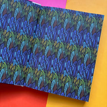 Load image into Gallery viewer, Avian Inspiration : Art and Design Inspired by Birds
