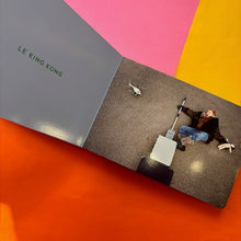 Load image into Gallery viewer, Dans Les Air / In The Air
