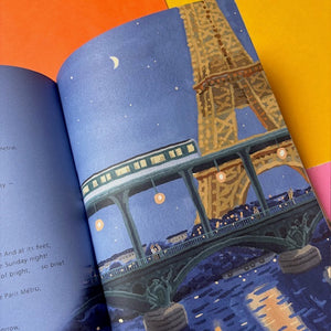 On The Streets of Paris : A Poetic Tour of the City