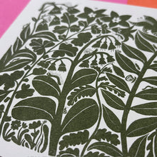 Load image into Gallery viewer, Garden Tangle
