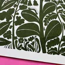 Load image into Gallery viewer, Garden Tangle
