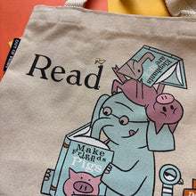 Load image into Gallery viewer, ELEPHANT &amp; PIGGIE READ mini tote bag
