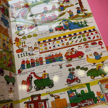 Load image into Gallery viewer, Biggest Word Book Ever!
