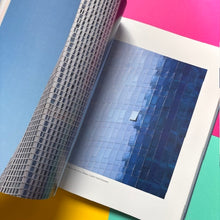 Load image into Gallery viewer, Windows : A Visual Journey
