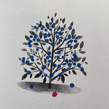 Load image into Gallery viewer, Blue badger &amp; The Beautiful berry
