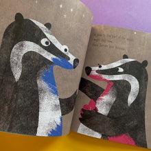 Load image into Gallery viewer, Blue badger &amp; The Beautiful berry
